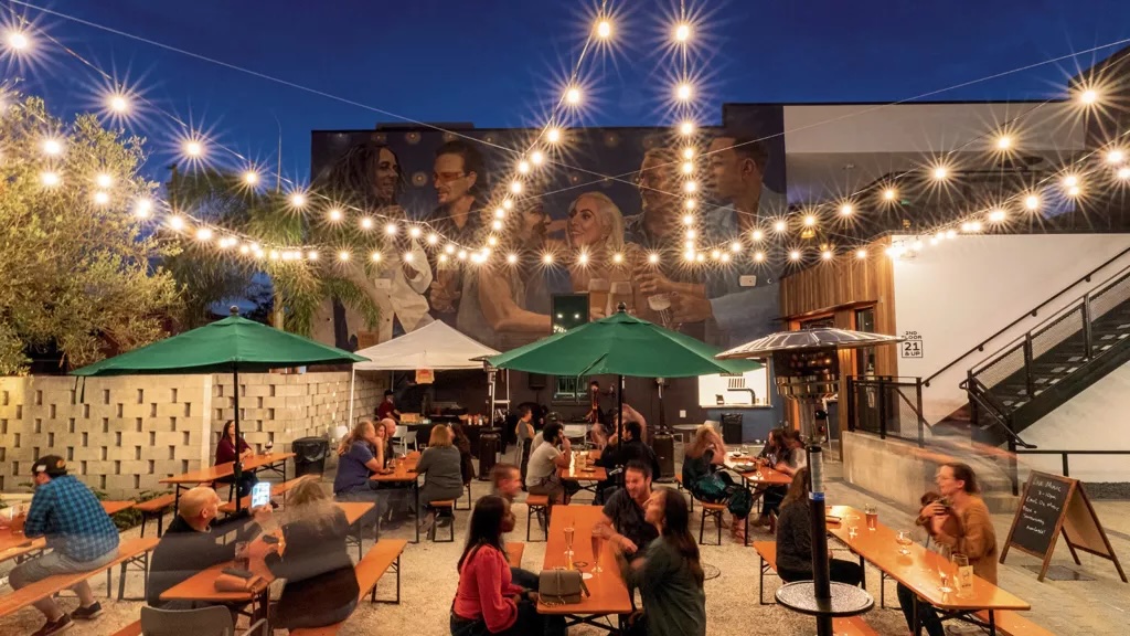 stpete-grand-central-brewhouse-night